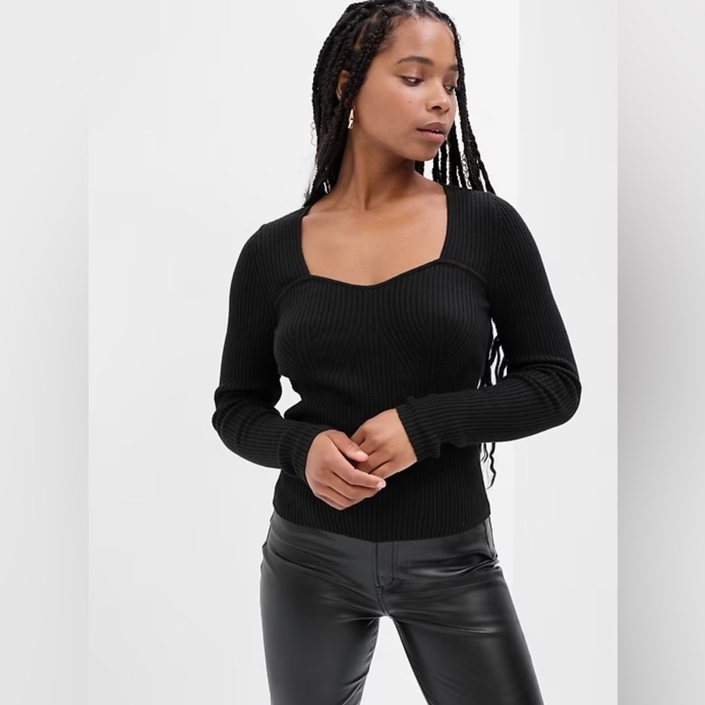 Sweetheart Neckline Ribbed Sweater